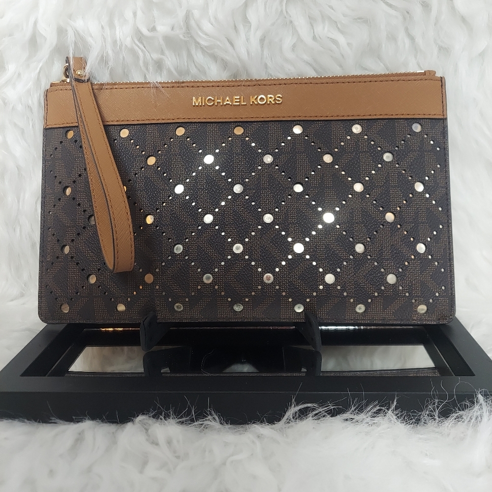 Michael Kors Wristlet